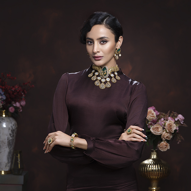 Traditional collection, women’s collection